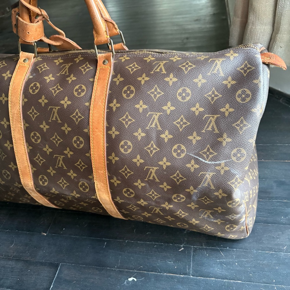 Louis Vuitton Monogram Keepall 60 Travel Bag - Picture 7 of 16